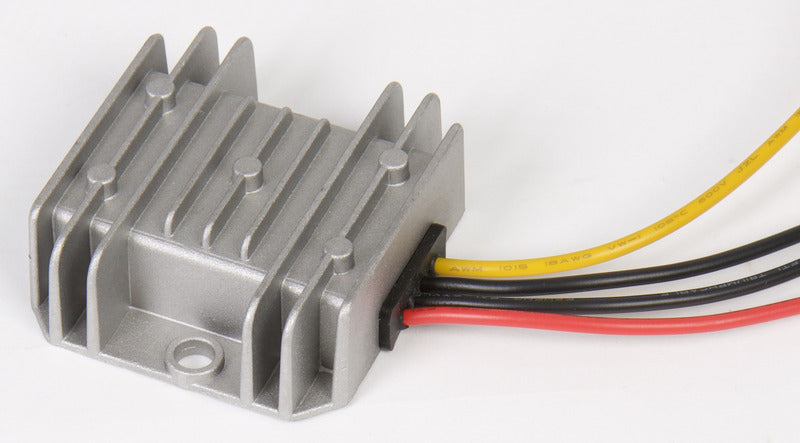 Преобразувател на напрежение от 8-40V към 12V, 3A, IP68